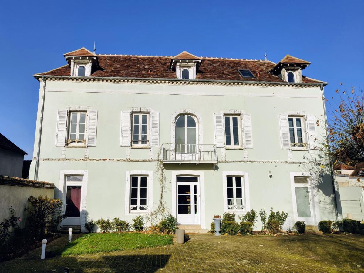 Villa Clement Appart'Hotel Sens Exteriör bild